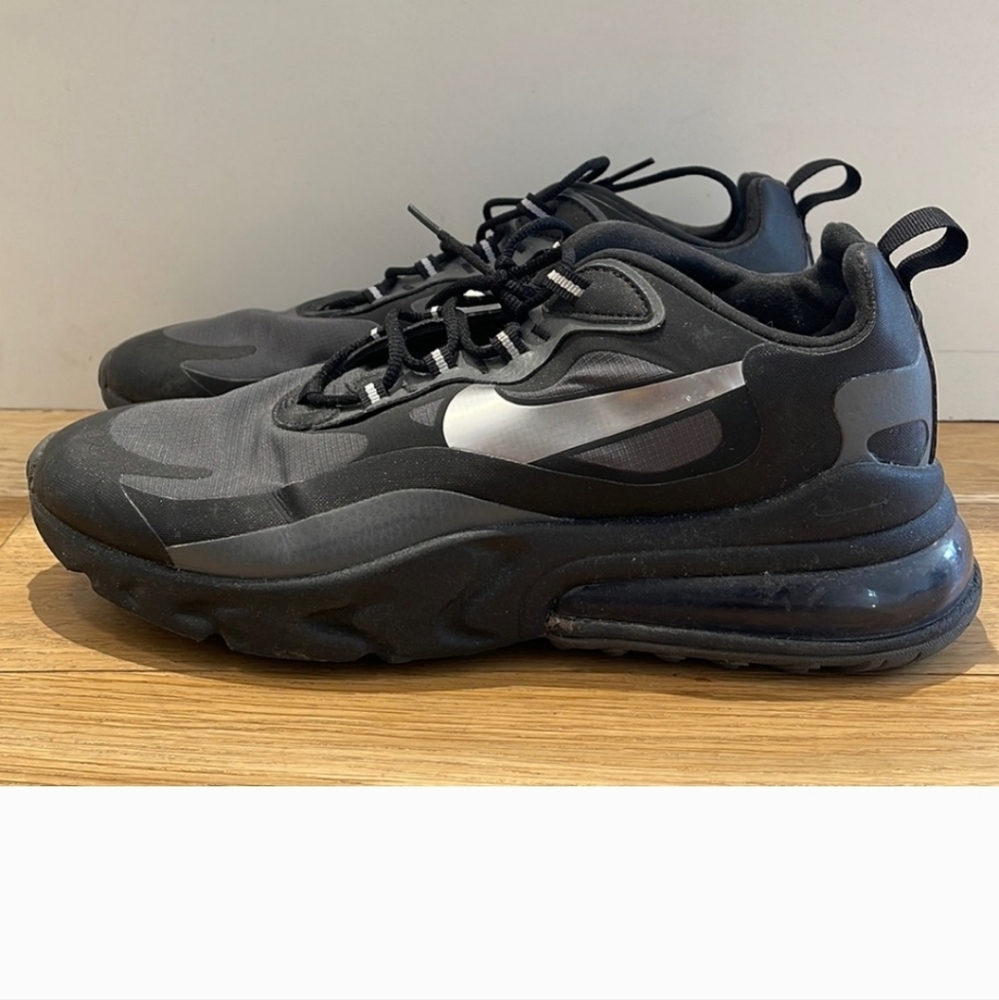 Nike React air max 270 Sneakers. Size 8